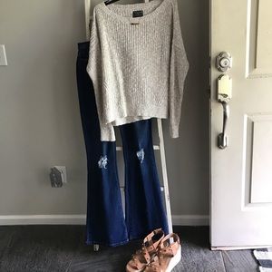 Abercrombie and Fitch cream knit sweater